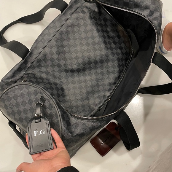 This luggage is brand new.  Only use twice. - Picture 10 of 13